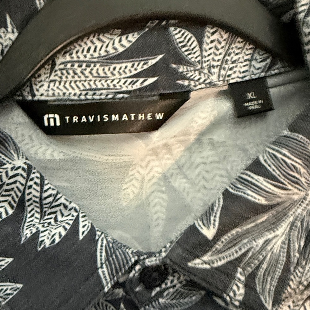 Travis Mathew Black and White Leaf Polo - Picture 2 of 2